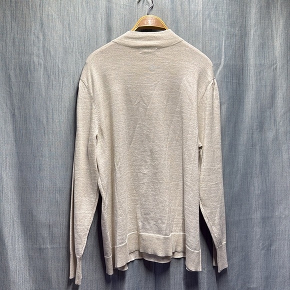 🇺🇸 Liz Claiborne gold stitch Cream Button-Shoulder Sweater size 2X - Picture 8 of 10